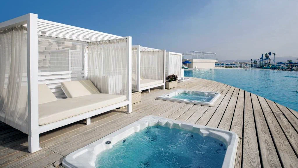 الفندق ذا في لاكشري ريزورت - سهل حشيش